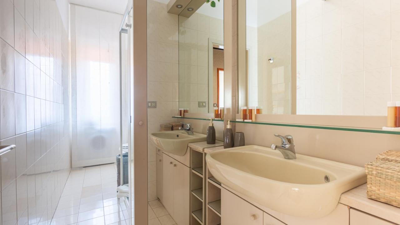 Mysa Properties - Trilocale In Zona Porta Romana, Bocconi Mediolan Zewnętrze zdjęcie